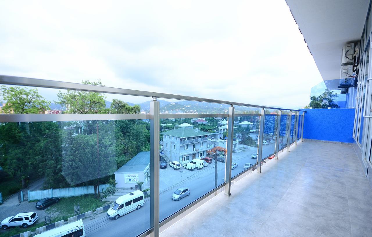 Hotel 725 B Batumi Eksteriør billede