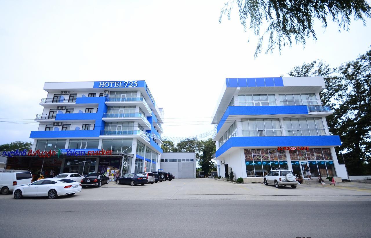 Hotel 725 B Batumi Eksteriør billede